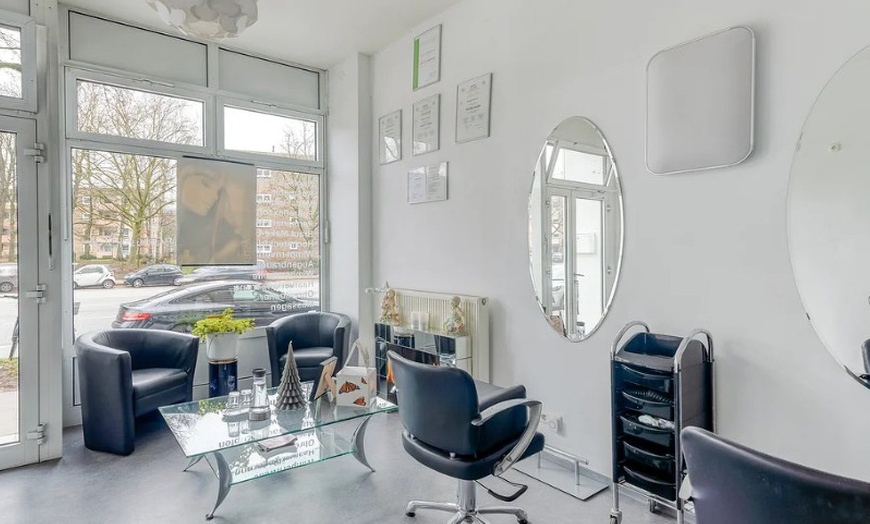 Image 3: Fußgesundheit pur: 30 Min. medizinische Pediküre für 1 Person