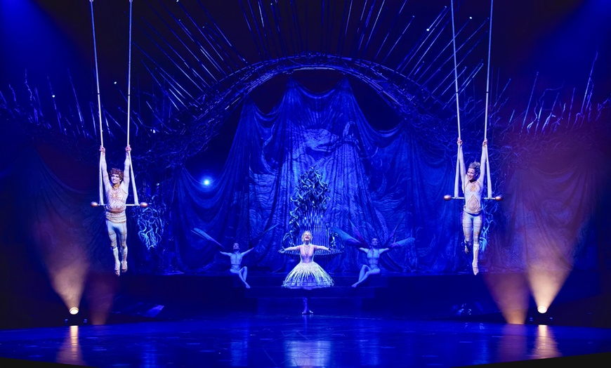 Image 5: Le Cirque du Soleil revient avec"Alegría" : 25% de remise à Paris