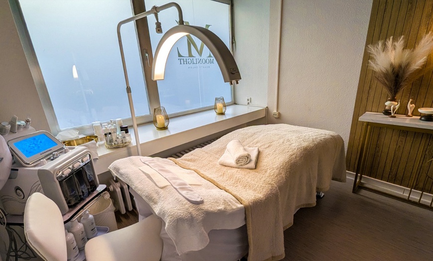 Image 7: 20 oder 45 Min. Aromatherapie-Teilkörpermassage für 1 Person