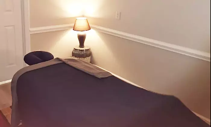 Unwind with a 30, 60, or 90-minute Therapeutic Massage Session