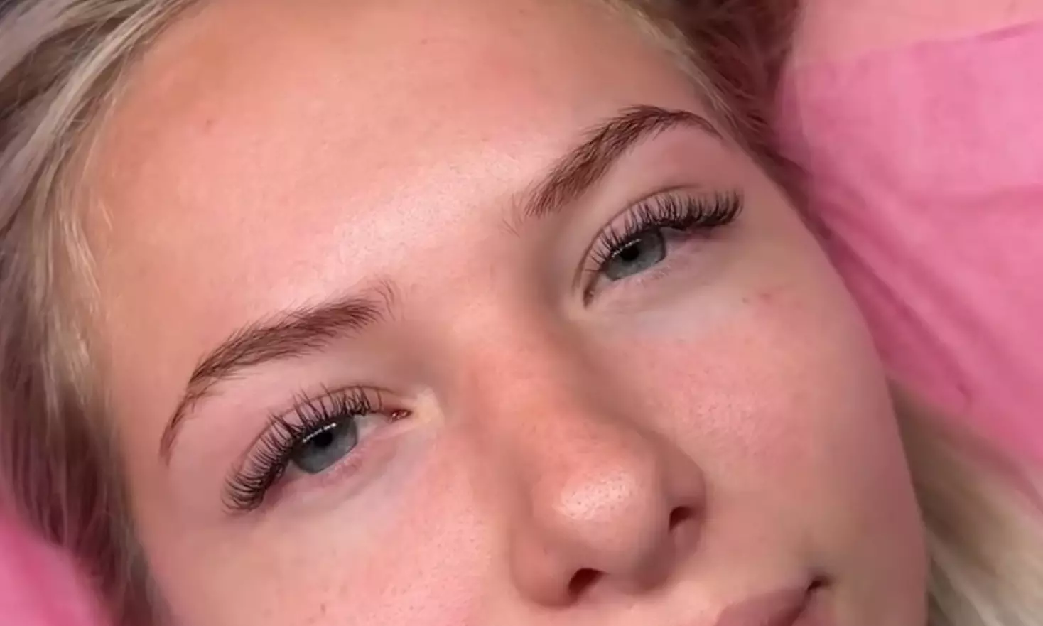 Get Full Set of Classic Eyelash Extensions w/ 3D, 6D Volumes, 2 Week Fill at barbies craft llc - Up to 55% Off - Second Medium