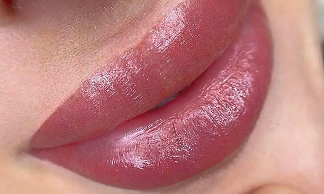 Permanent Make-up für Augen, Lippen oder Augenbrauen für 1 Person