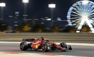 ✈ Bahrain: 6 Nights with Breakfast, Flights and F1 Experience