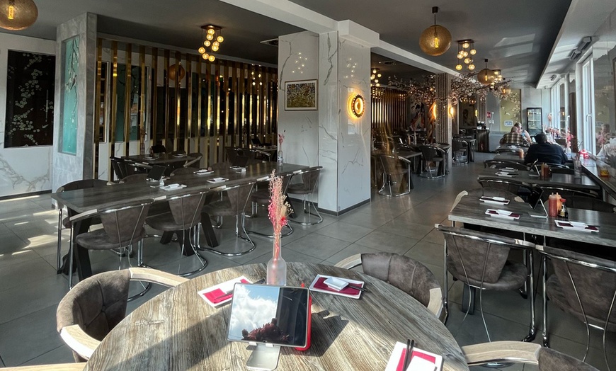 Image 7: All you can eat Lunch oder Dinner für 2 Pers. - Sushi & mehr genießen