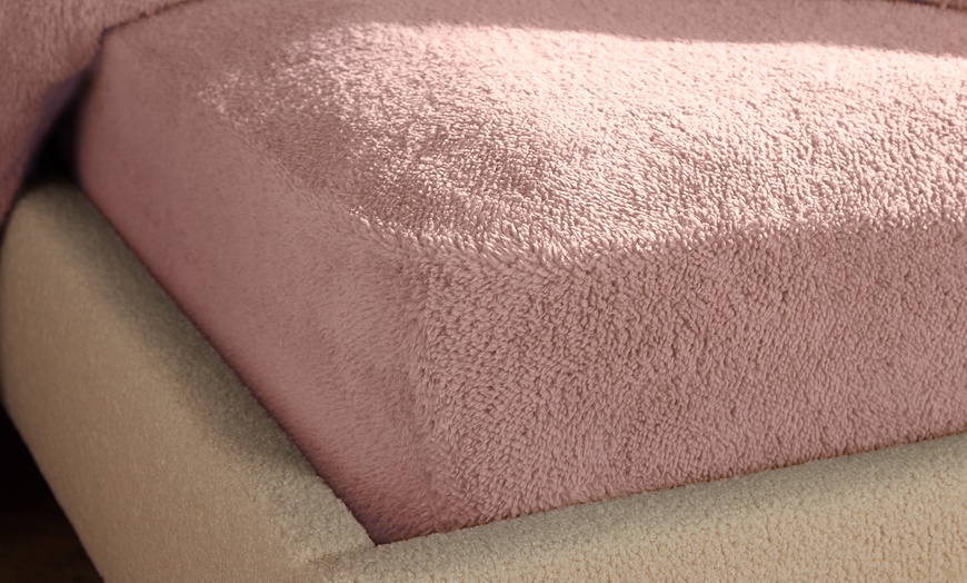 Image 16: Silentnight Cosy Teddy Fleece Bedding