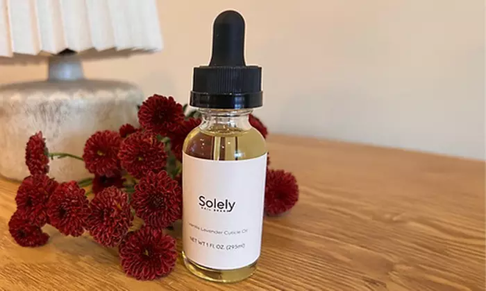 Get Elegant Nails with 30-Min Express or Signature Manicure Experience