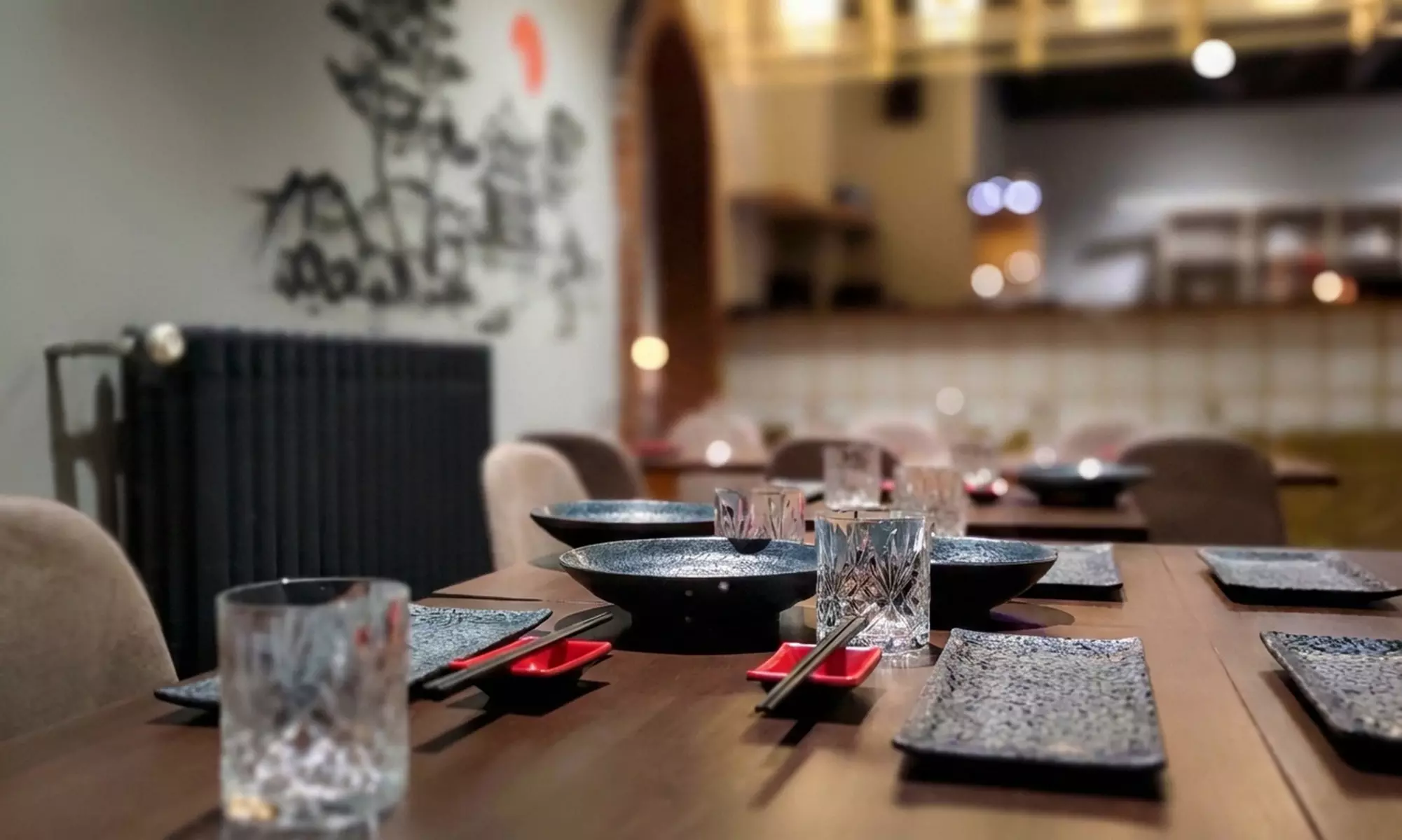 Vorspeise & Sushi-Platte für 2 oder 4 Personen