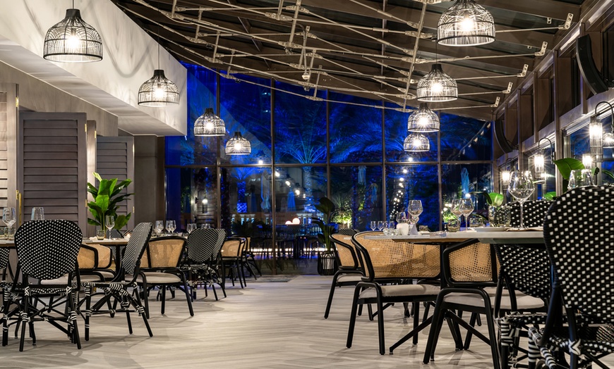 Image 3: Seafood Night with Choice of Beverages at 5* Sofitel JBR