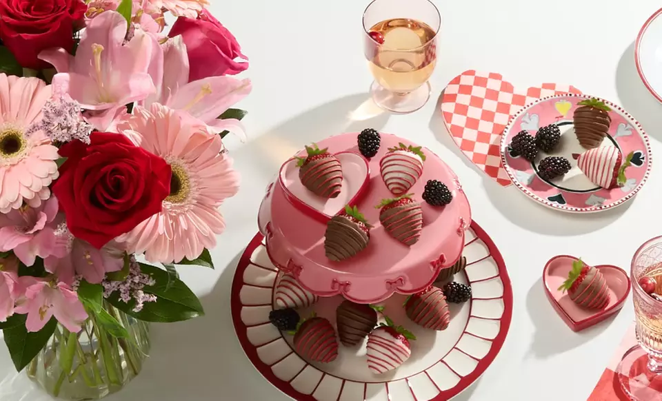 Next Day Valentine’s Day Rose Bouquets, Fresh Flowers, & Gift Delivery from 1-800-Flowers.com (Up to 55% Off)