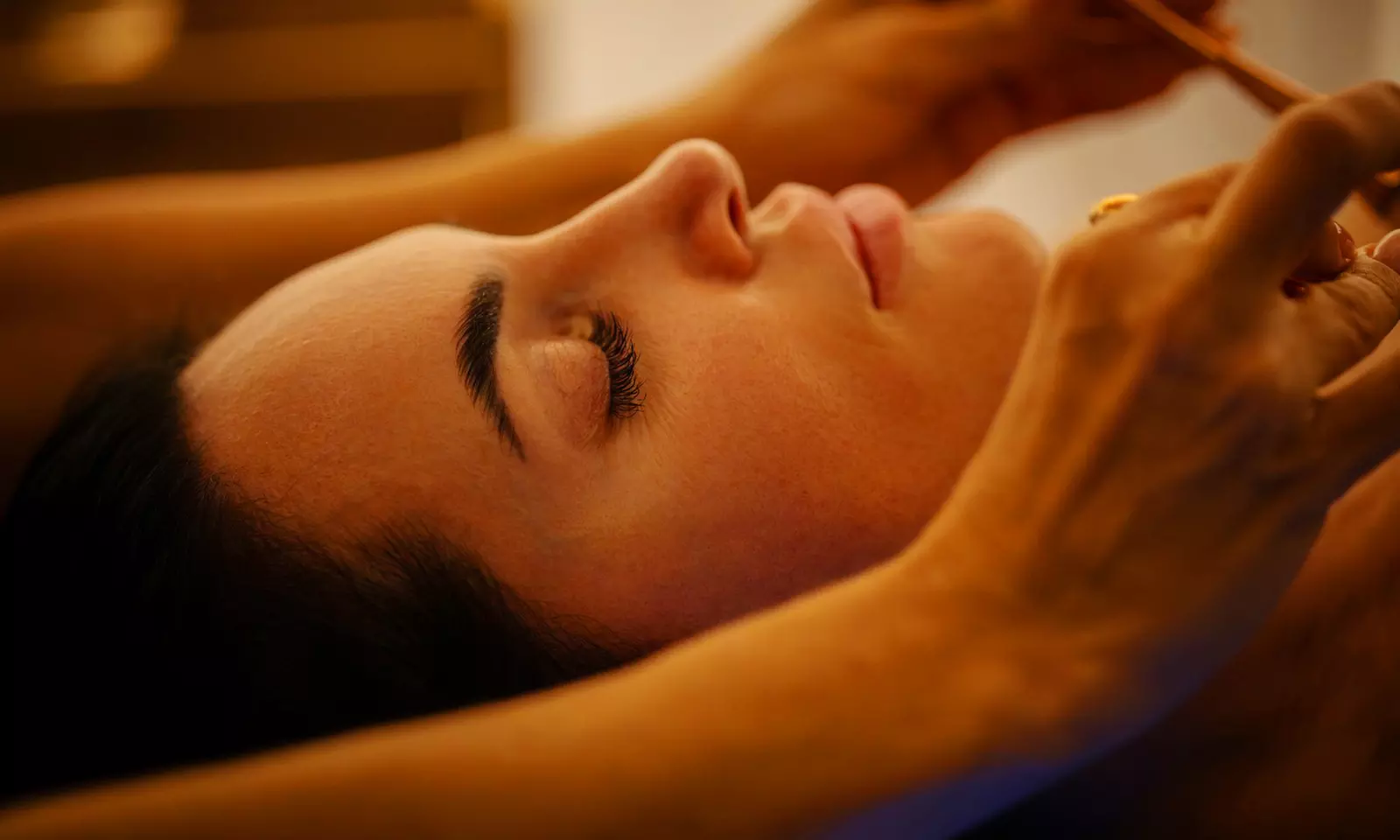 Ritual de head spa japonés para 1 con tratamiento facial o corporal