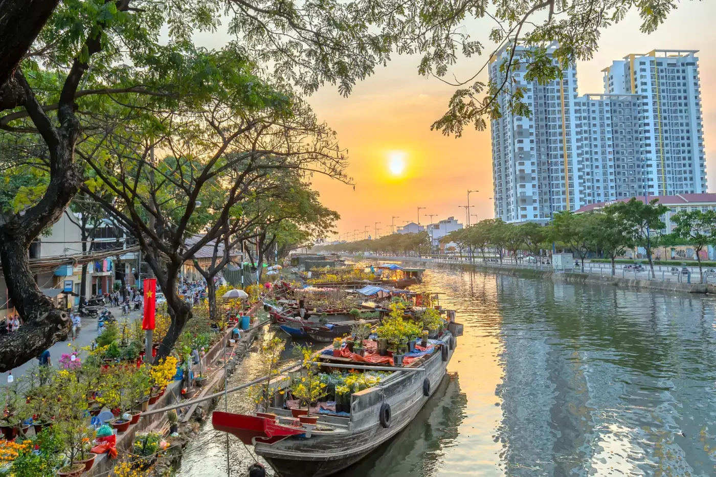 ✈ 11-Day Vietnam Vacation w/ Air from Great Value Vacations