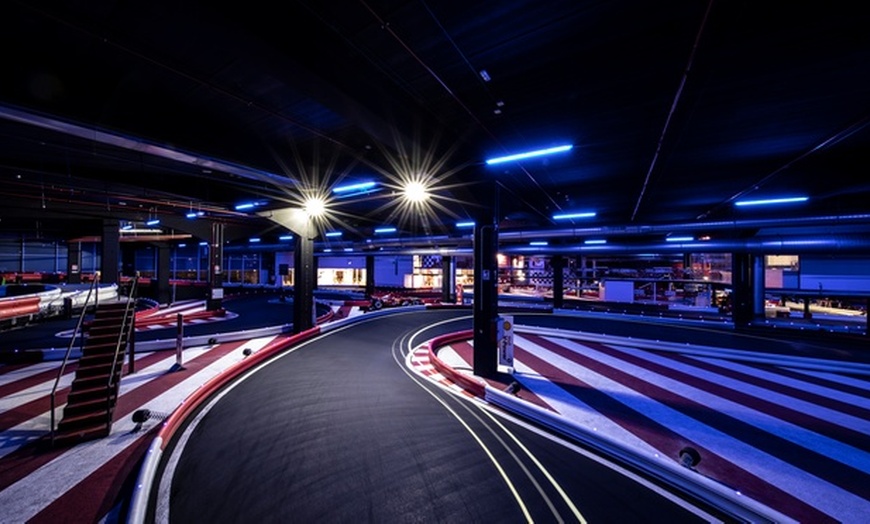 Image 3: Karting indoor de 10 minutos para 1, 2 o 4 personas en Racing Dakart