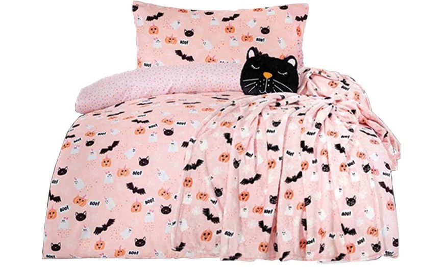 Image 2: Halloween Duvet Sets