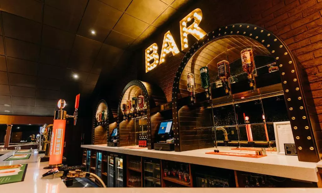 North Wales: 4* Holiday Park Caravan Stay