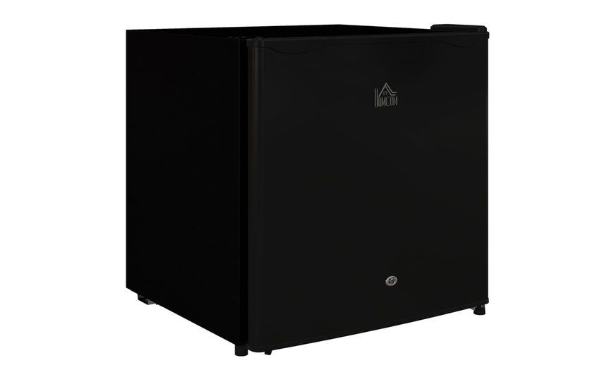 Image 6: HomCom 46L Lockable Countertop Fridge