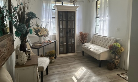 Full Set of Classic Eyelash Extensions - Taylor Lane at the Avenues