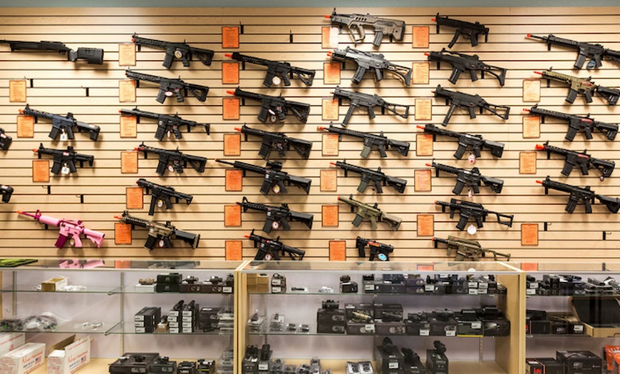 Image 19: Indoor Airsoft Play for 1 or 2