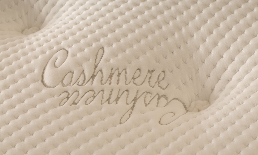 Image 2: Cashmere and Wool Pocket Sprung Mattress with Memory Foam