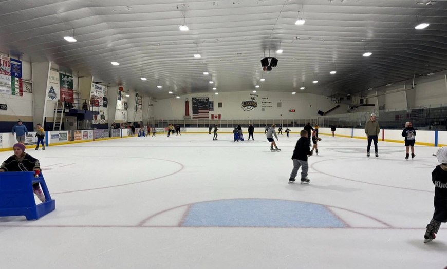 Image 2: Public Skating & Skate Rentals at Sheboygan Lakers Ice Center
