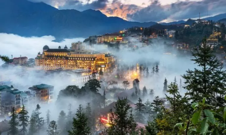 13-Day Vietnam Adventure: Stay, Cruise, Flights, Meals & Halong Tours!