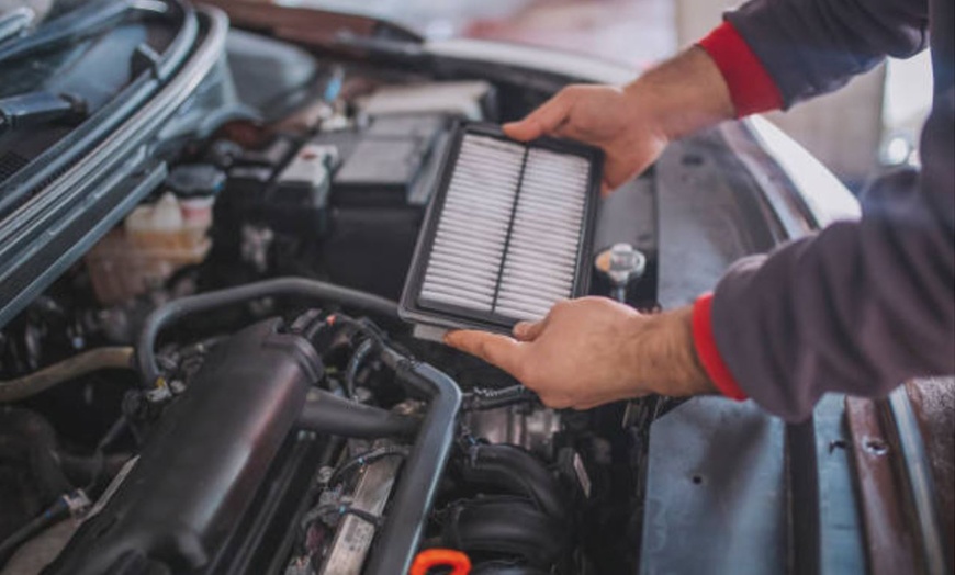 Image 7: Hasta 50% de dto. en Automóviles - Cambio de aceite en Bali Garaje