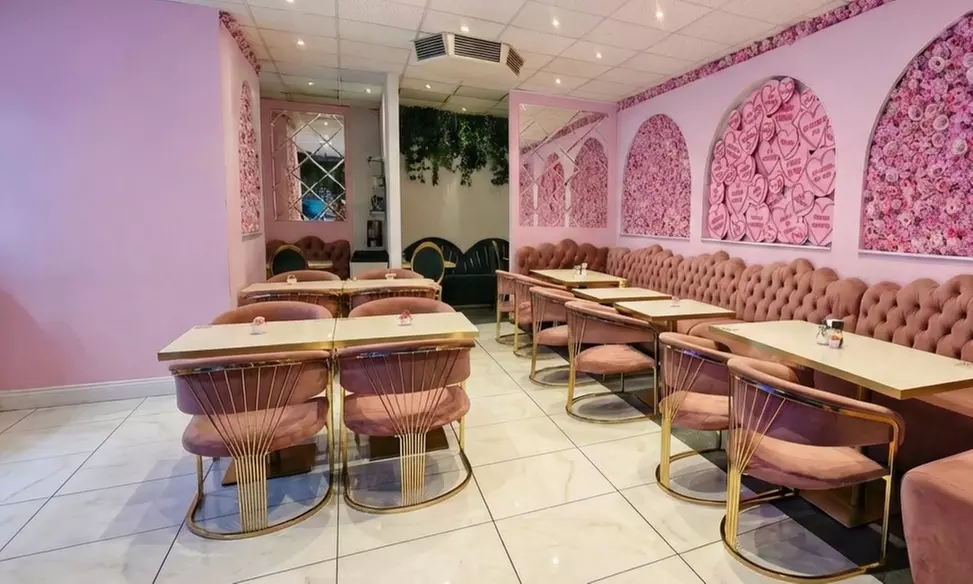 Mediterrane Frühstücksplatte und eine Ei-Variante für 2 oder 4 Pers.