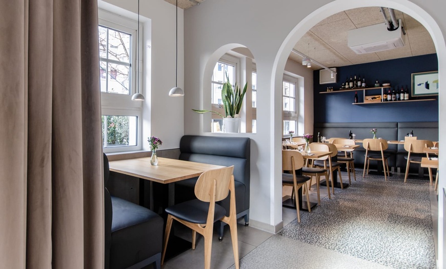 Image 4: Exklusives 3-Gänge-Candlelight-Dinner mit Pasta oder Pizza nach Wahl
