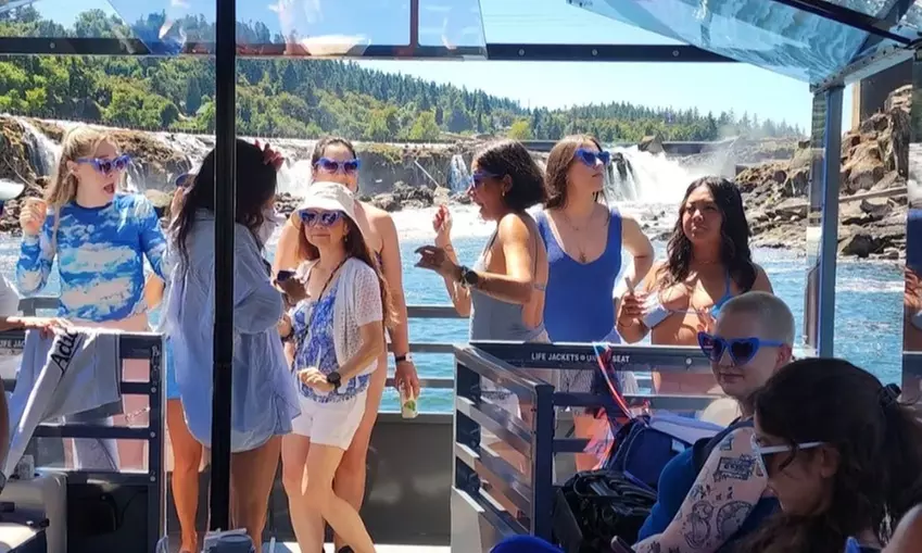 Up to 29% Off Willamette Falls or Historic Bridge Boat Tours