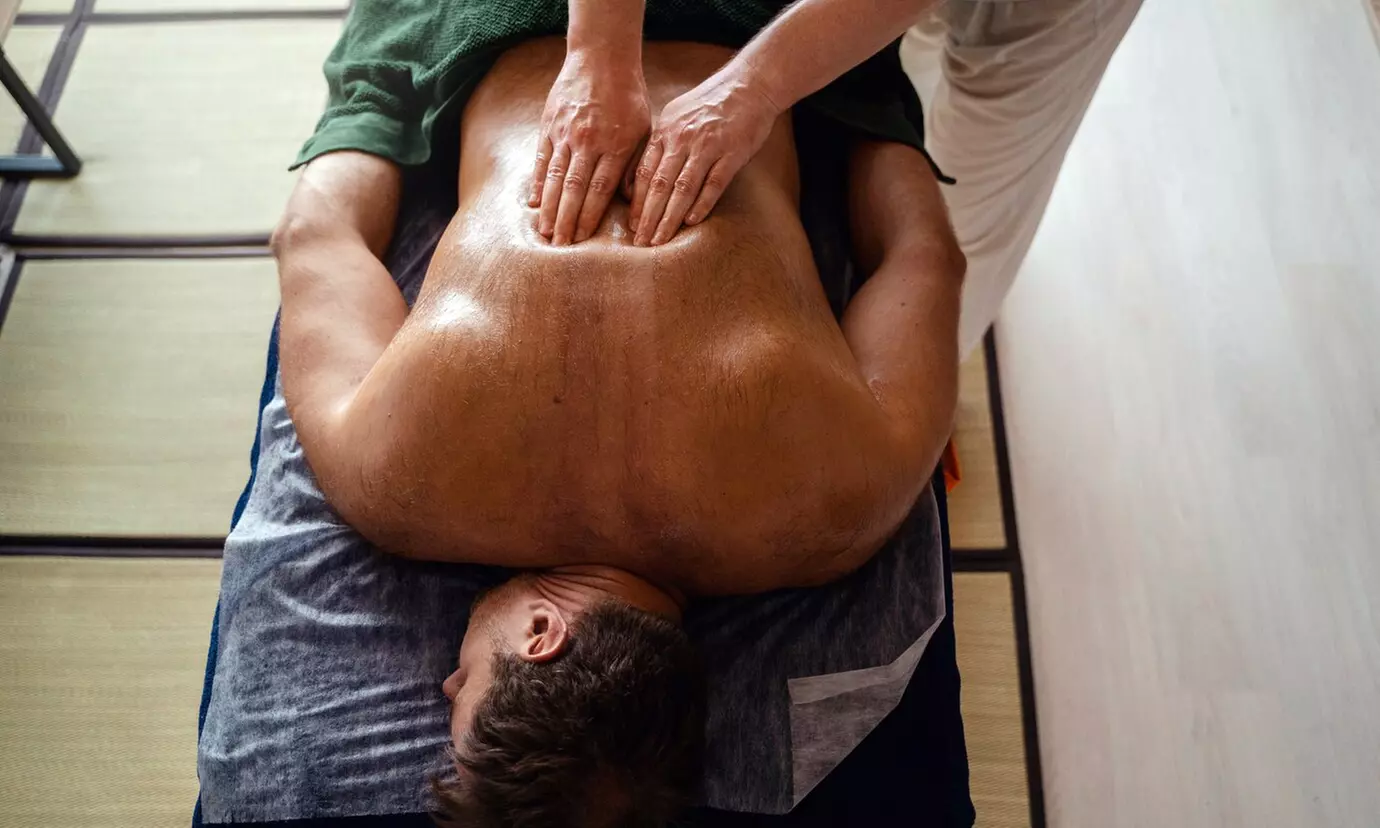 Sesión de masaje de técnica y duración a elegir para 1 persona