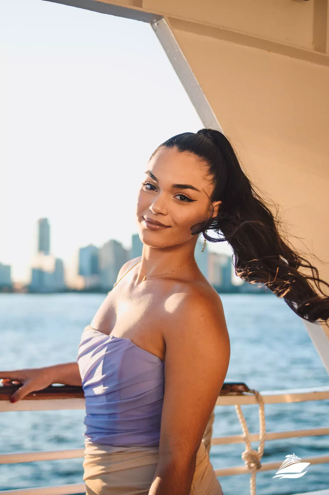 Private 60-Min Guided Boat Tour for 1, 2, 4, or 6 Guests 