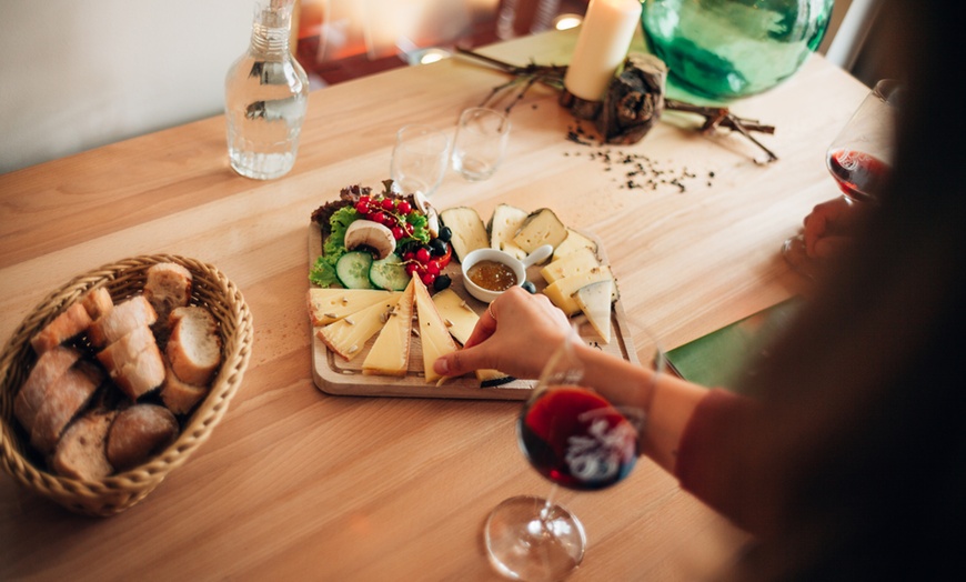 Image 15: Rheingau: 2 Nächte inkl. Verpflegung, Sauna und Wanderrucksack