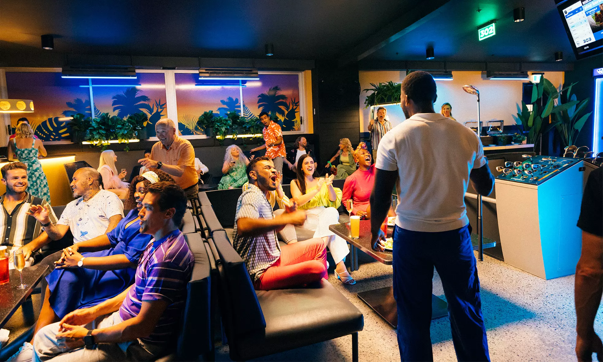 2-Hour Bay Hire & Membership for 6 – Topgolf Gold Coast