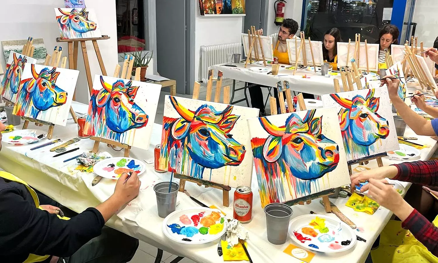 Taller de pintura acrílica para 1 o 2 personas con bebida y picoteo