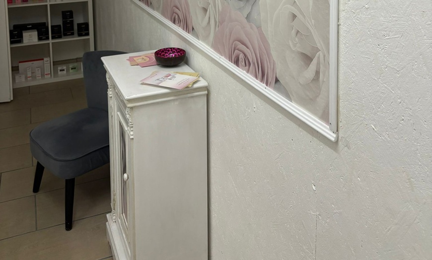 Image 3: 1-3 Behandlungen: 45 Min. Kryolipolyse-Behandlung an Zone mit Beratung