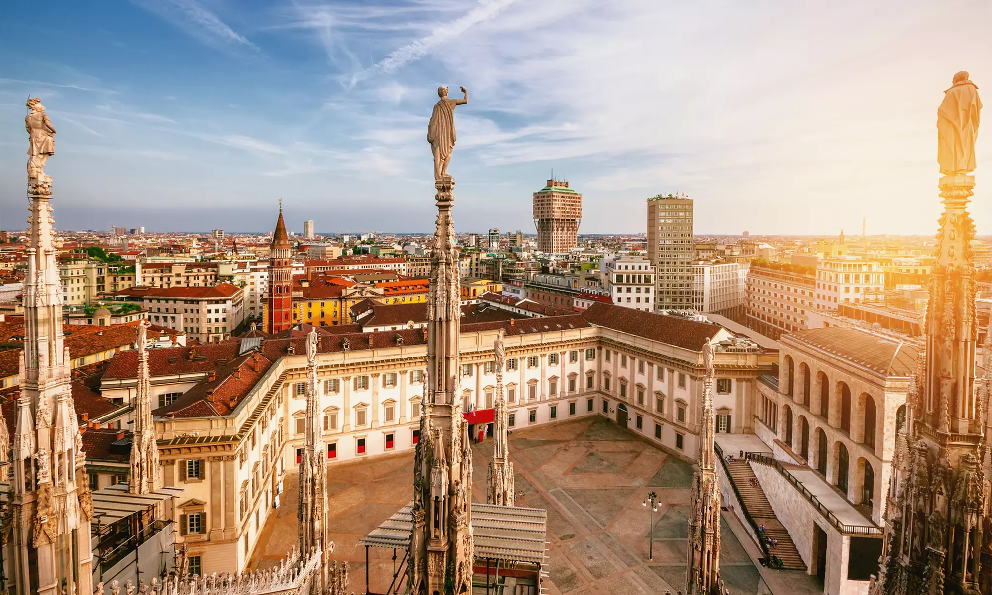 ✈ 8-Day Paris, Zurich & Milan Vacation with Air