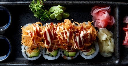 Bronze Combo: 20 Piece Platter, One Spicy Edamame, and One Bubble Tea (Fruit Tea) - Boba Tigers Bubble Tea & Sushi Barkingside