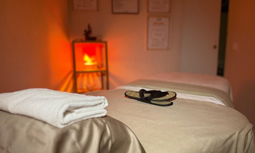 Image 5: Ritual relajante con aceites esenciales y aromaterapia para 1 persona