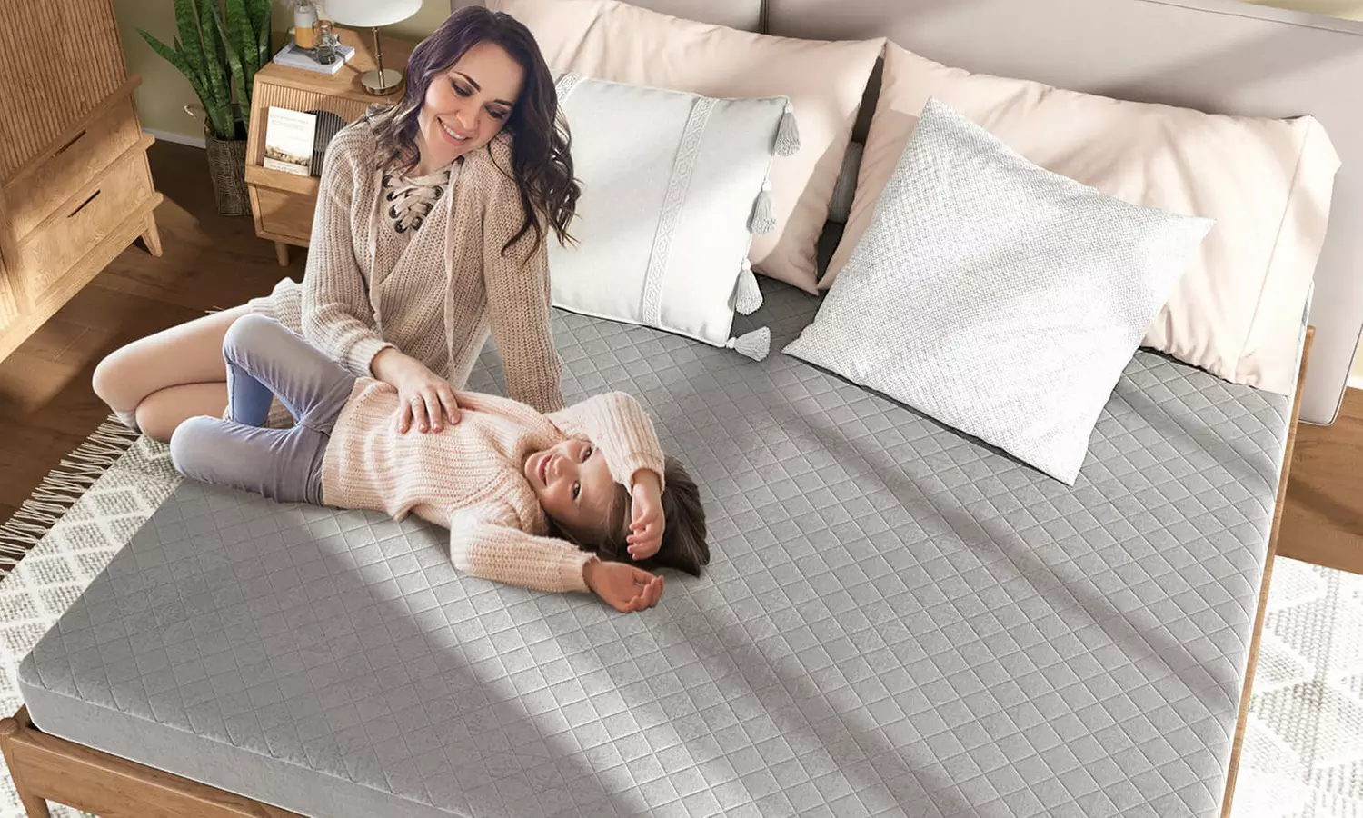 Costway Mattress Protector with Deep Pocket Sponge Padding Anti-slip Bottom