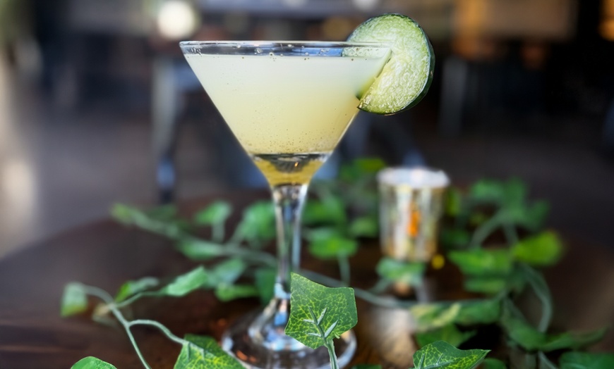 Image 5: $50 or $100 to Spend on Food and Drink