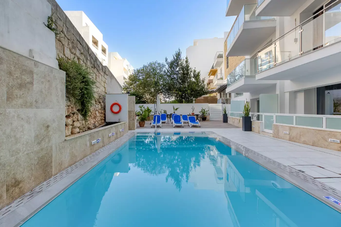 ✈ 8-Day Malta Vacation with Air from Great Value Vacations