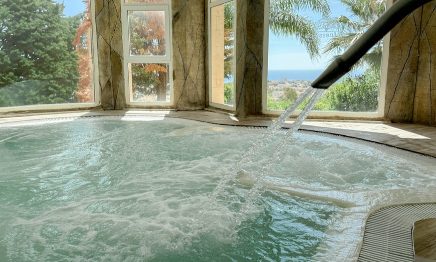 Image 2: Circuito termal para 2, masaje oriental y opción a mascarilla corporal 