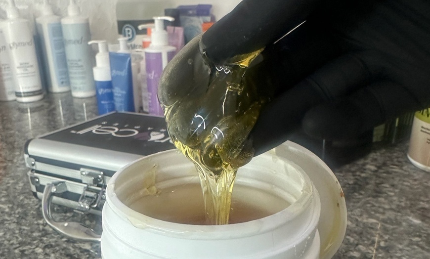 Image 2: Get One or Two Brazilian Sugaring Treatments@ 54% 