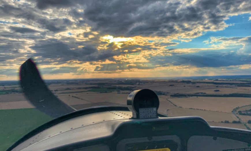 Image 10: Pilot für einen Tag: 3 Std. selbst fliegen inkl. Einweisung für 1 P.