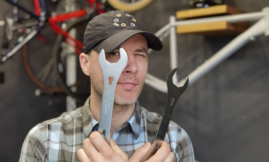 Image 1: Complete Guide to Bike Maintenance Online Course