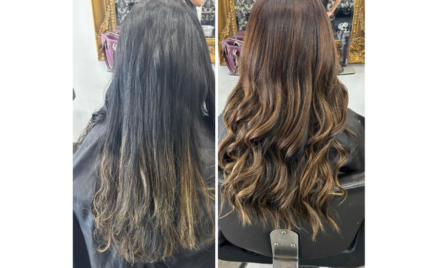 Image 4: Freshen Up With Half Head Foils, Regrowth Wash, Cut, & Blow dry