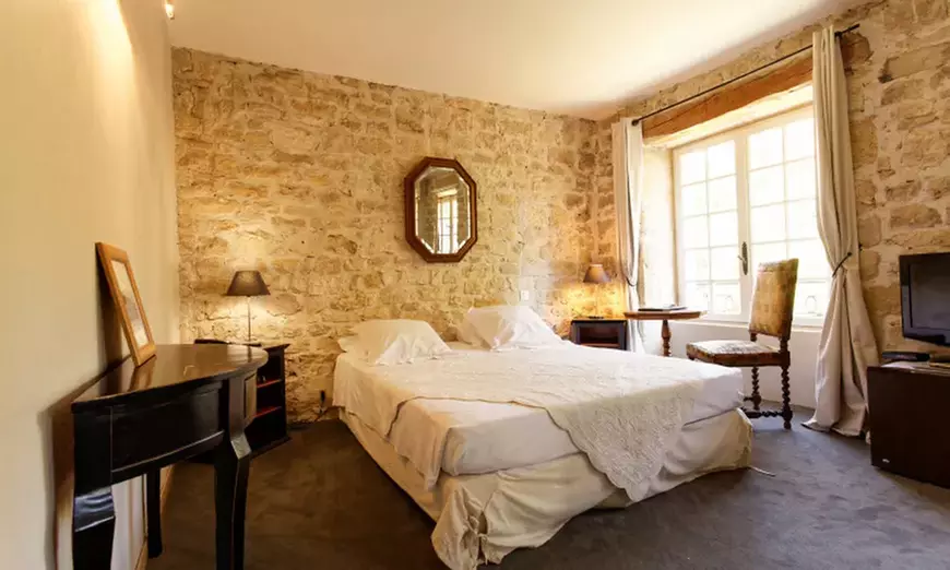 Gard : chambre "Magnenerie"  ou "Château" avec petit-déjeuner