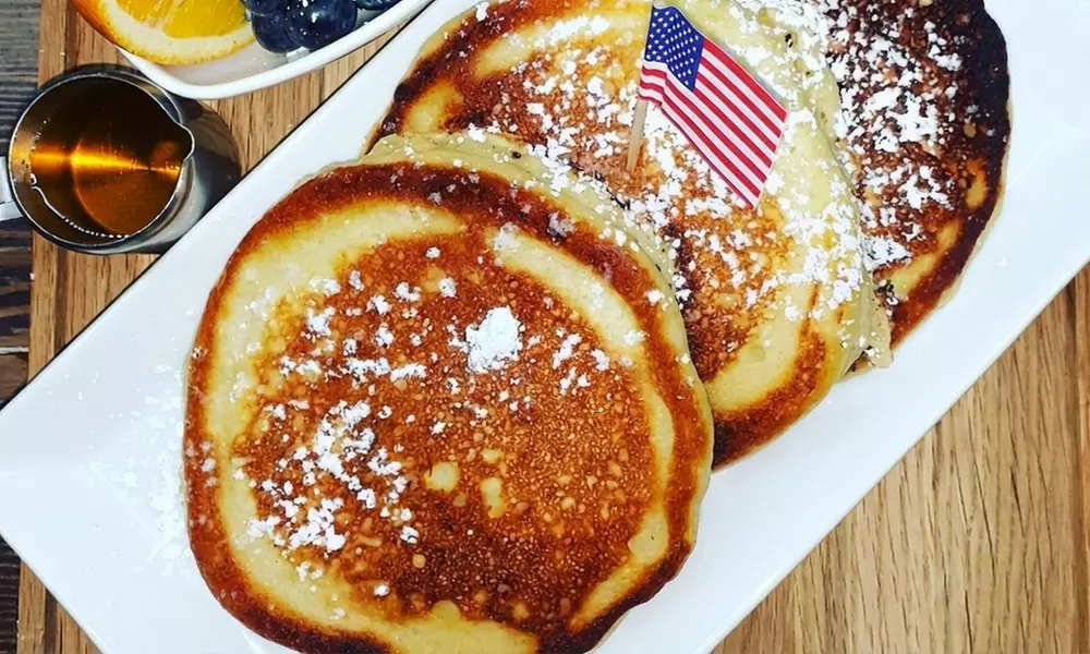 Pancakes inkl. Getränk nach Wahl für 2 oder 4 Personen