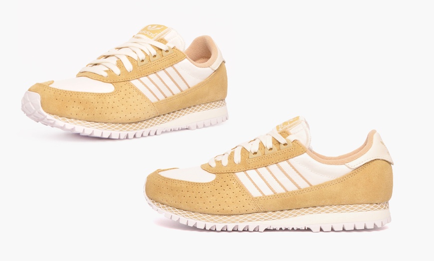 Image 2: Adidas Originals City Marathon PT Junior Trainers