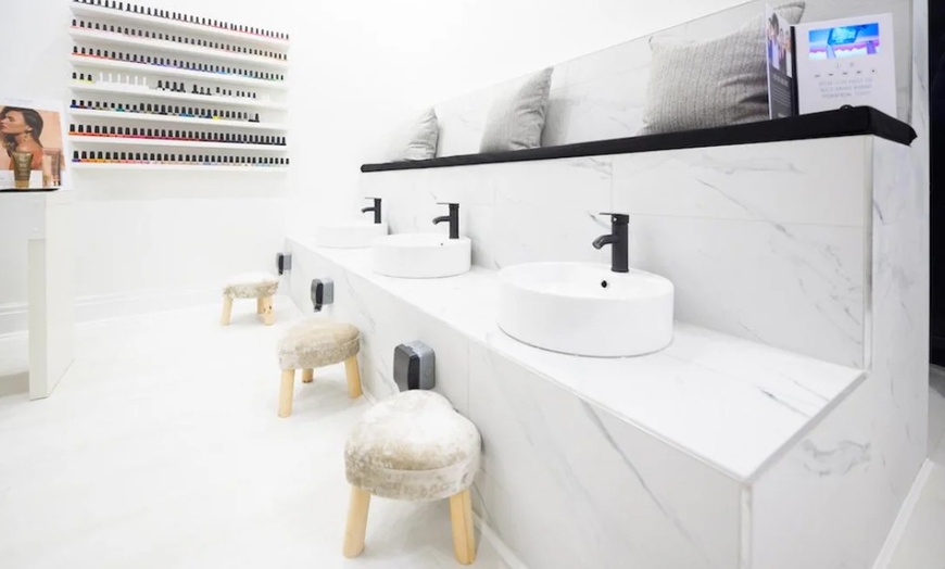 Image 3: Advanced EMS Electrical Muscle Stimulation for Ultimate Body Toning 