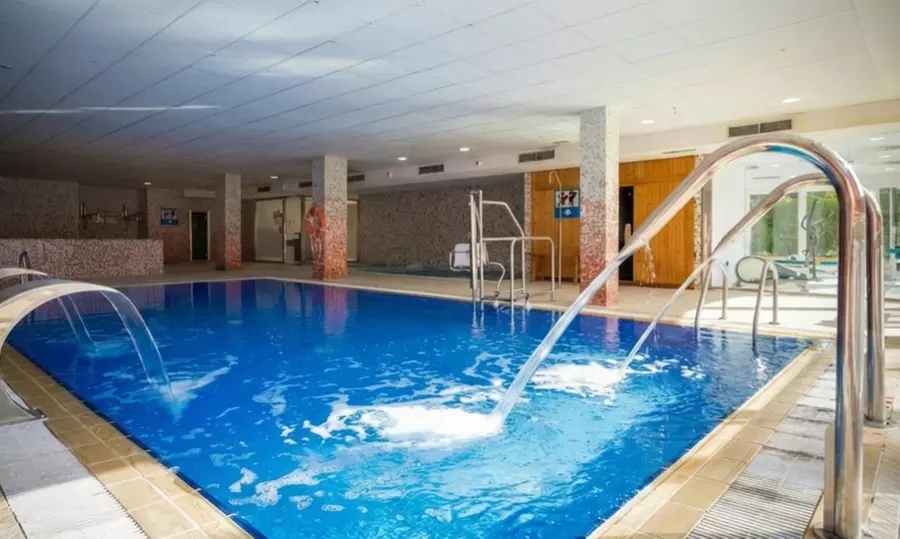 Circuito spa con masaje, cava y opción de cena o desayuno